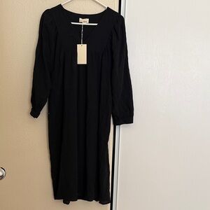 Women's Black Long Sleeve V-Neck Midi Dress